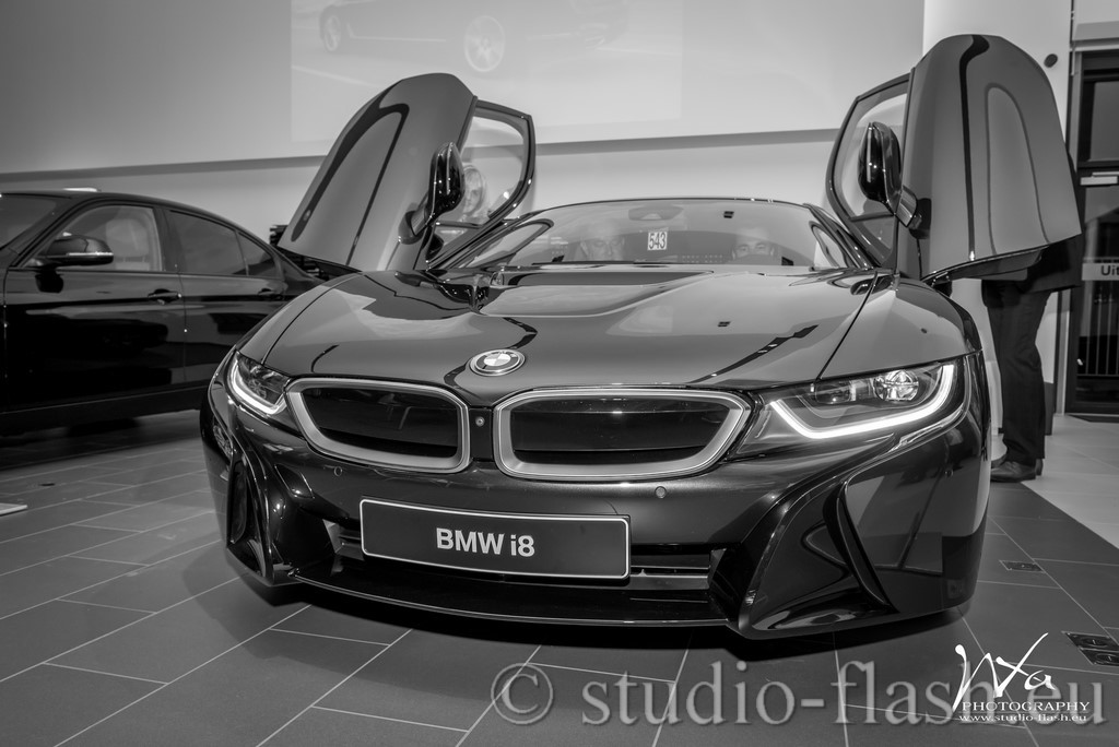i8 BMW tuning voiture sport sportive design concept